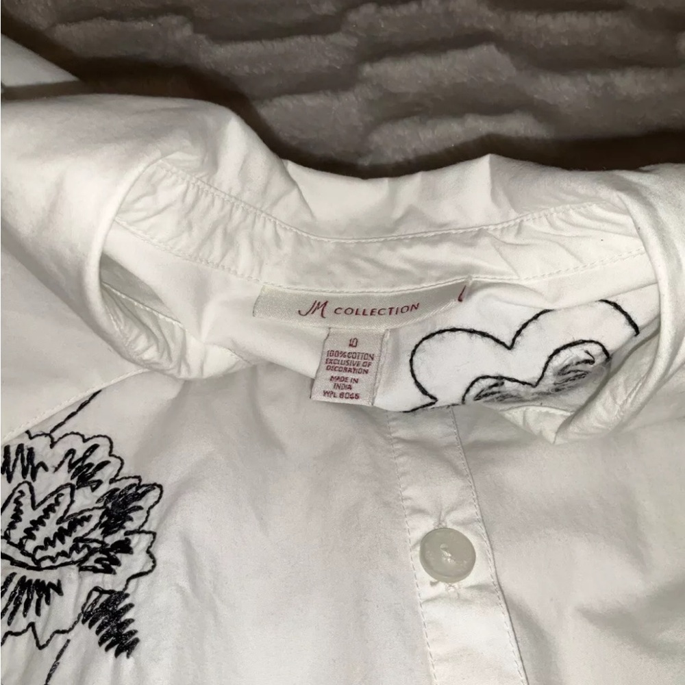 JM Collection Women Blouse Shirt Top 8 Ivory Button-Down Embroidered Floral - Picture 3 of 11